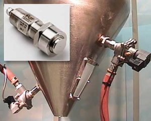 The AirSweep VA-06 model is ideal for small bins, hoppers, chutes, mixers, and other vessels and equipment.